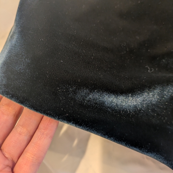 Victoria's Secret Black Velvet Sports Bra - Picture 3 of 5